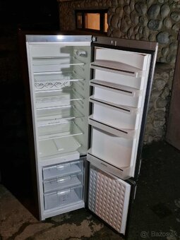 Chladnička s mrazničkou dole kvalitnej značky Siemens - 15