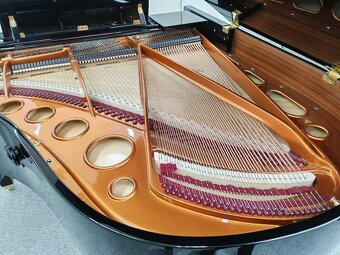 Bösendorfer investičný klavír - 15