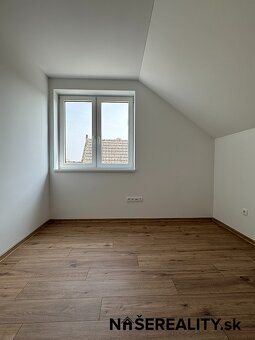 Samostatne stojaci 6 izb. rodinný dom v obci Kalinkovo - 15