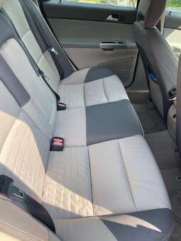 Volvo V50 2.0 D - 15
