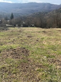 Predaj zrubu s pozemkami na farmársku usadlosť v Zvolenskej - 15