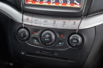 Fiat Freemont 2.0 16V MultiJet Cross 4x4 - 15