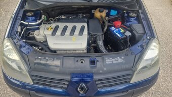 RENAULT CLIO 1.4 16V.5DV - 15