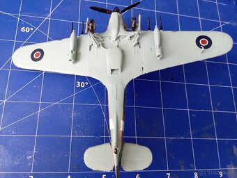 Plastikové modely lietadiel - 15