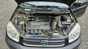 Toyota RAV 4 1.8i 92 kW 2003 klima tažné zařízení - 15