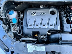 VW TOURAN 1.6TDi 77kW CR 2011 - 15