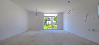 PNORF – skolaudovaný 4i RD, tep. čerpadlo, 561 m2, Krakovany - 15
