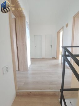 Exkluzívne na predaj 5 izbový rodinný dom - 15