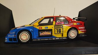 Alfa Romeo 1:18 - 15