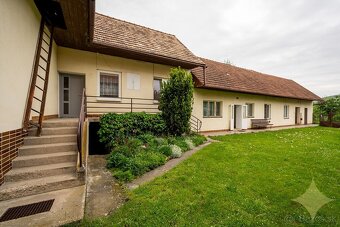 Predáme slnečný rodinný dom v tichej lokalite Lovča - 15