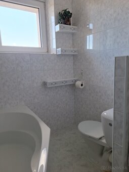 Prenájom 2-izbový zariadený byt Staré sídlisko Prievidza - 15