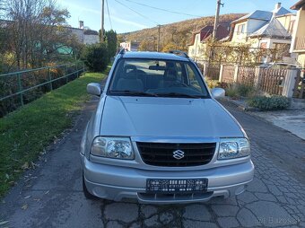Suzuki Grand Vitara 1.6 4x4 benzín - 15
