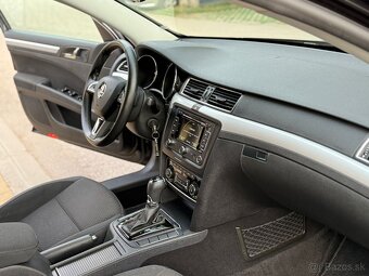 Škoda Superb Combi 2.0 TDI DSG Exclusive - 15