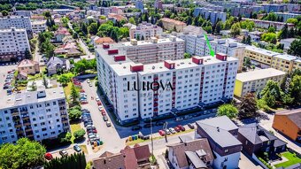 3 - izbový byt na obľúbenej adrese - 15