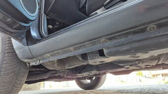 Toyota RAV4 2.2 D-4D 135 Base dovoz Taliansko - 15