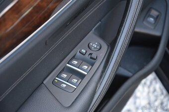 BMW rad 5 Touring 3.00 D 540x drive - menené rozvody - 15