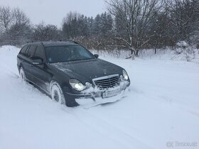 Mercedes E350 4matic Avantgarde - 15