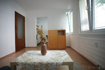 Prenájom 1-izbového bytu na Ďumbierkej ulici v B.Bystrici - 15