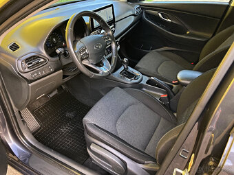 Hyundai i30 Kombi 1.6 CRDI 7DCT Edition 30 - 15