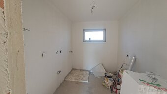 REZERVOVANÉ 4 . izb. Rodinný dom Nitra - Štitáre - 15