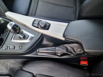 BMW Rad 3 320 xDrive AT8 135KW SR Plná servisná historia - 15