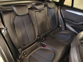 BMW X1 xDrive 20i A/T- AKO NOVÉ  TOP STAV - 15