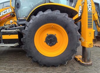 JCB 5CX Sitemaster PRO - 15