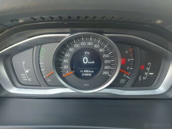 Volvo V60 D3 2.0L Kinetic Geartronic, Business Edition - 15