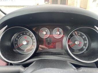 Punto Evo 1,4 benzin, rv 2010, nová Stk, Ek, po servise - 15