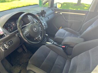 Volkswagen Touran 2.0 TDI Highline DSG - 15