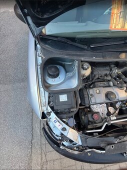 Peugeot 206 1.1i 44kW - 15