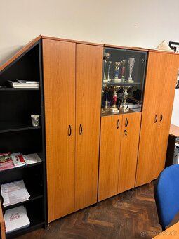 Kancelársky nábytok - 15