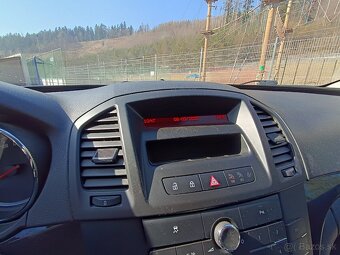 Opel Insignia ST 2.0 CDTI 160k Cosmo - 15