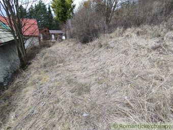 Rozľahlý pozemok so starším domom v Hornej Štubni (2714 m² - 15