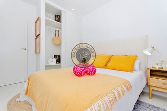 Luxusný dom 4+kk s bazénom, Torrevieja-Los Montesinos, Špani - 15