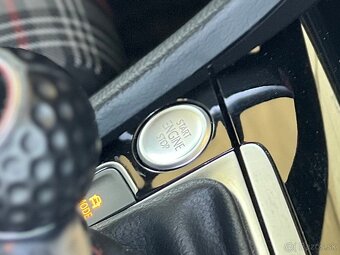 Volkswagen Golf GTI - 15