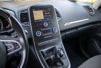 Renault Grand Scénic 7 miestny /aj na splátky/ - 15