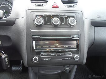 Volkswagen Caddy 1.6 TDI 102k DSG automat,ťažné,klima,tempom - 15