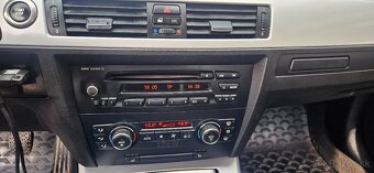 BMW e92 325i 160kw - 15
