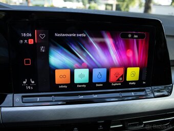 Volkswagen Golf Variant - 15