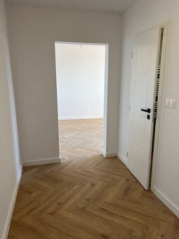 novo zrekonštruovaný 4 izb. byt, Poloreckého ul. - 15