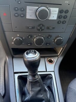 Opel Vectra Combi - 15
