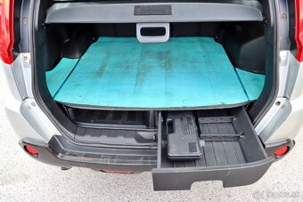 Nissan X-Trail 2.0 dCi XE - 15