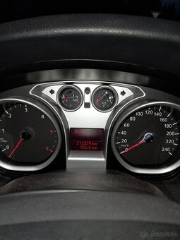 Predám Ford Focus mk2 - 15