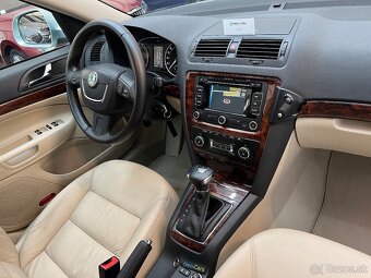 Škoda Octavia II combi 2.0TDi,103kW,DSG,4x4,tažné,Xenon,Kůže - 15