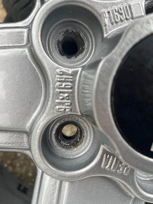 Mercedes W126 W124 w123   kolesa penta R16 z modelu AMG - 15