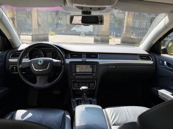 Škoda Superb - 15