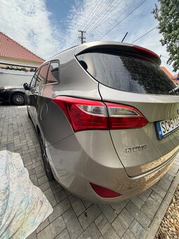 Hyundai i30 1.6 81 kW 2016 - 15