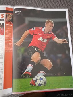Manchester United - 15