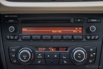 BMW X1 xDrive 20d A - T - 15